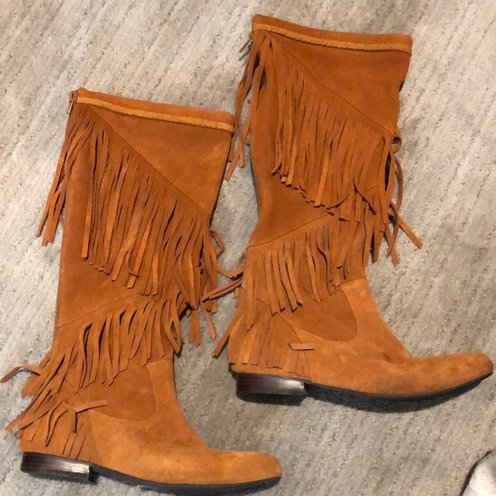 Brown / Tan fringe knee high boots